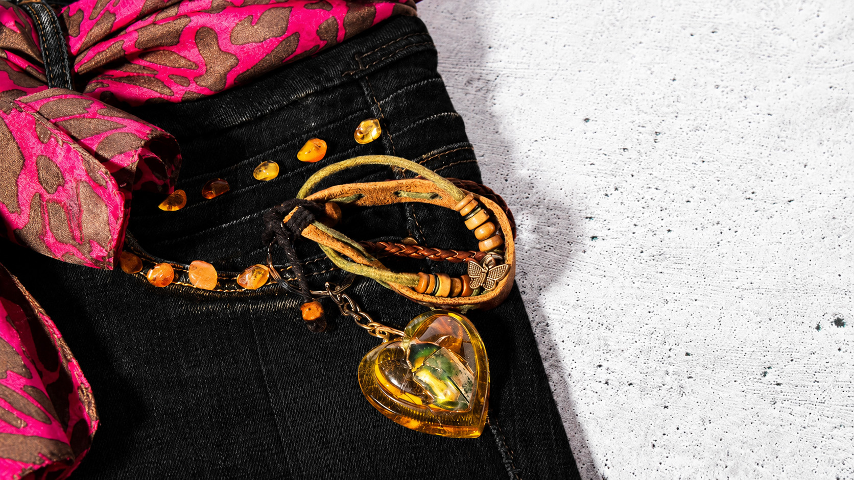 details1